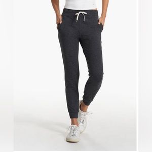 Performance Jogger- NWT